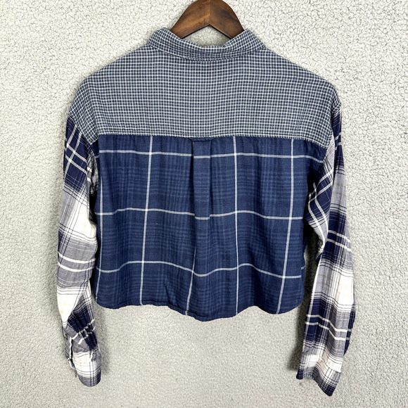 American Eagle Button Up Crop Top Womens Small Plaid Long Sleeve Boho Western - Picture 2 of 6